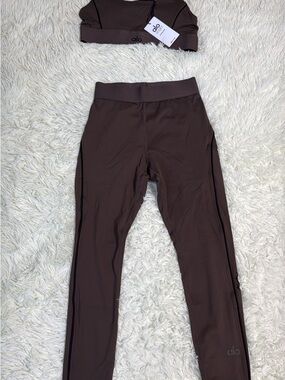 ALO Yoga Women's Brown High-Waist Leggings